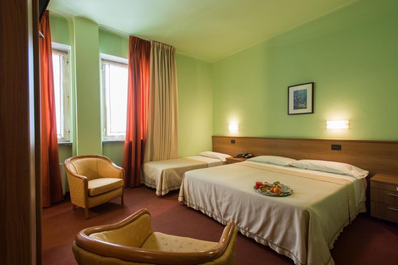Hotel Lux 알레산드리아 외부 사진