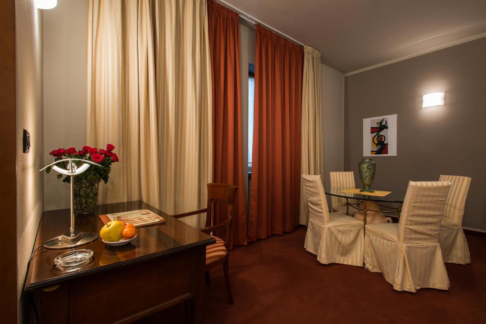 Hotel Lux 알레산드리아 외부 사진