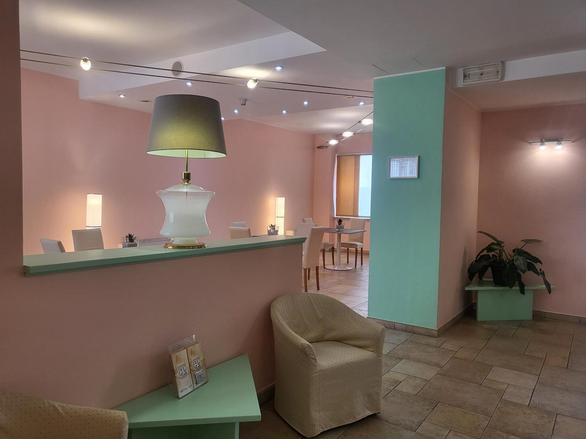 Hotel Lux 알레산드리아 외부 사진