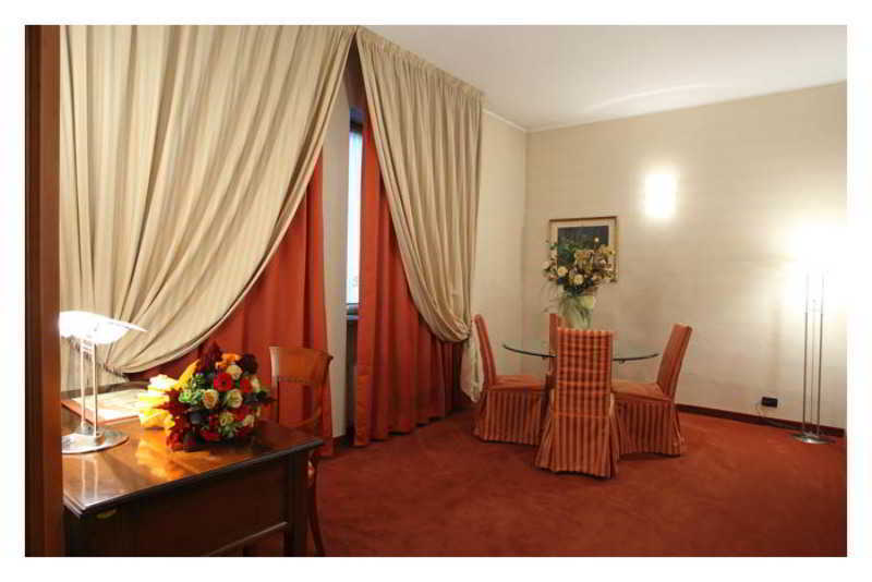 Hotel Lux 알레산드리아 외부 사진